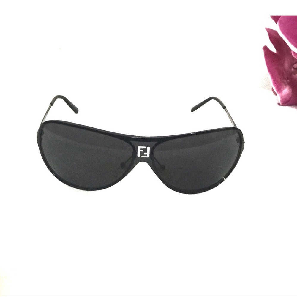 Fendi Black Aviator Style Sunglasses